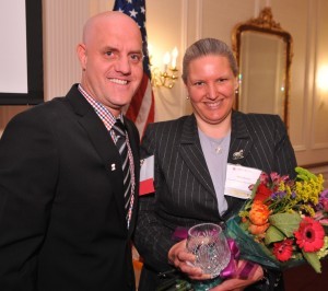 Rich Yoegel (left), chair of the American Red Cross Southeastern Pennsylvania Chester County Leadership Council and a member of its board, congratulates Ellen Barnes, this year’s Chester County hero.  Photo courtesy of Alex Greenblatt